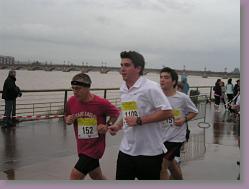 10quaisbdx196 * 640 x 480 * (85KB)