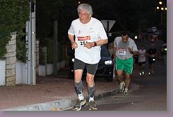 IMG_6974 * 679 x 453 * (99KB)